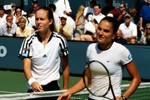 Pavlina Nola and Meghann Shaughnessy (2000 US Open)