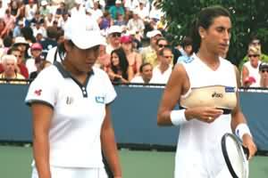 Florencia Labat and Tamarine Tanasugarn (2000 US Open)