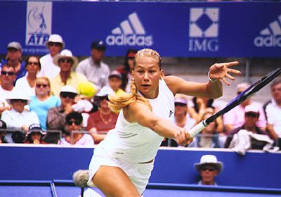 Anna Kournikova (2001 Adidas International in Sydney)