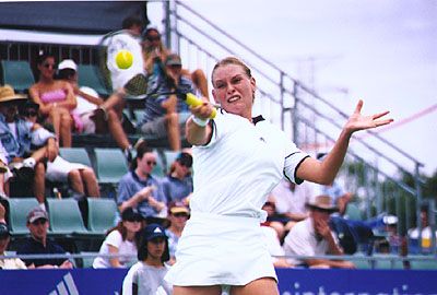 Barbara Schett (2001 Adidas International in Sydney)