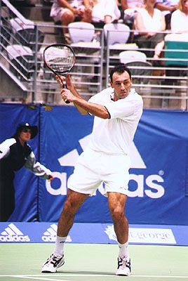 Gianluca Pozzi (2001 Adidas International in Sydney)