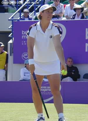 Lisa Raymond (2001 Eastbourne)