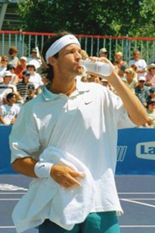 Carlos Moya (2001 Montreal)