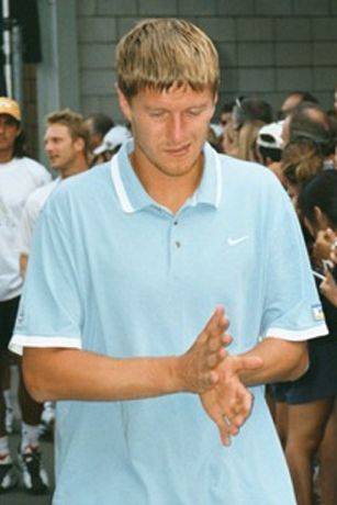 Yevgeny Kafelnikov (2001 Montreal)