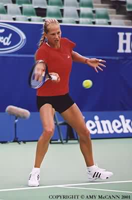 Anna Kournikova (2001 Australian Open)