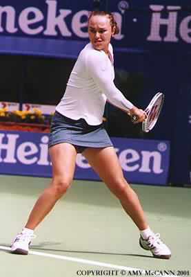 Martina Hingis (2001 Australian Open)