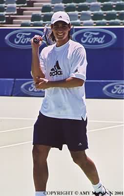 Nicolas Lapentti (2001 Australian Open)