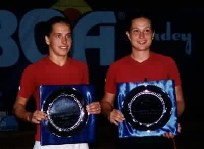 Tathiana Garbin and Janette Husarova (2001 Palermo International)