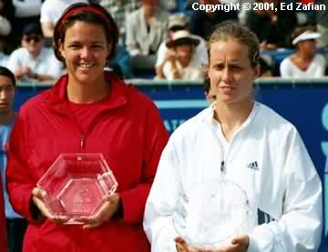 Lindsay Davenport and Meghann Shaughnessy (2001 State Farm Championships in Scottsdale)