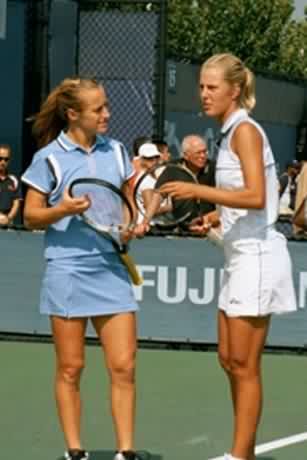 Asa Carlsson-Svensson and Magdalena Maleeva (2001 US Open)