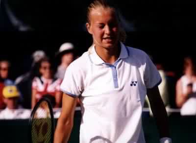 Henrieta Nagyova (2001 Wimbledon)