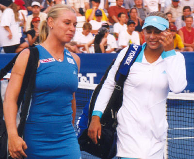 Anna Kournikova and Barbara Schett (2002 JP Morgan Chase Open)