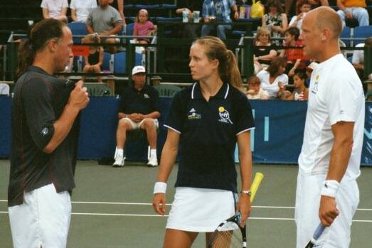 Luke Jensen, Meghann Shaughnessy, Murphy Jensen (2002 World Team Tennis)