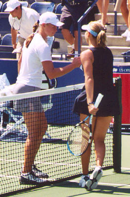 Vera Douchevina and Ashley Harkleroad (2003 US Open)