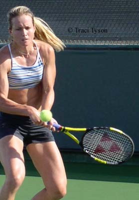 Meghann Shaughnessy (2004 Indian Wells)