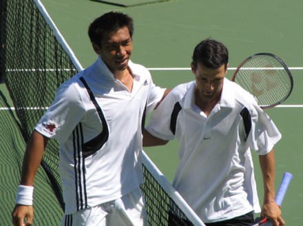 Paul Goldstein and Paradorn Srichaphan (2004 US Open)