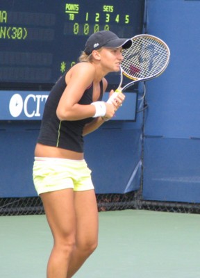 Tatiana Golovin (2004 US Open)