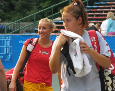 Kateryna Bondarenko and Anastassia Rodionova (2005 World Team Tennis)