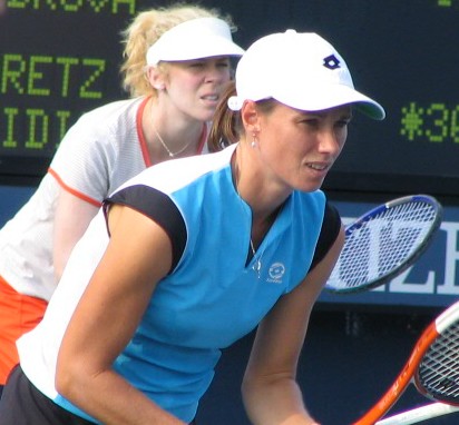 Amy Frazier and Alina Jidkova (2005 US Open)