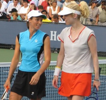 Amy Frazier and Alina Jidkova (2005 US Open)