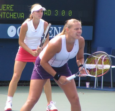 Liga Dekmeijere and Sesil Karatantcheva (2005 US Open)