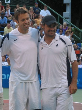 Jaymon Crabb and Daniel Nestor (2006 World Team Tennis)