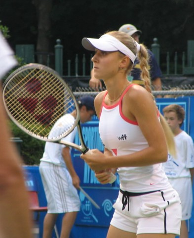 Viktoriya Kutuzova (2006 World Team Tennis)