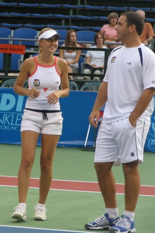 Viktoriya Kutuzova and Scott Lipsky (2006 World Team Tennis)