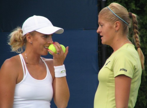 Tatiana Poutchek and Anastasia Rodionova (2008 US Open)