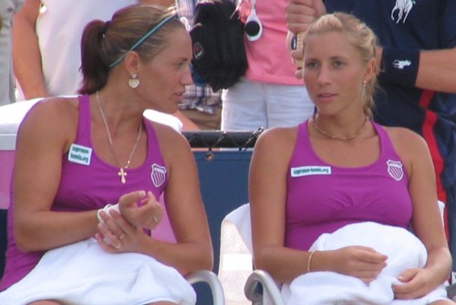 Alona Bondarenko and Kateryna Bondarenko (2008 US Open)