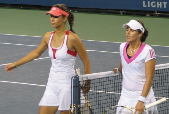 Anabel Medina Garrigues and Tsvetana Pironkova (2008 US Open)