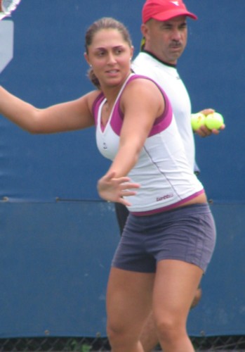 Larri Passos and Tamira Paszek (2008 US Open)