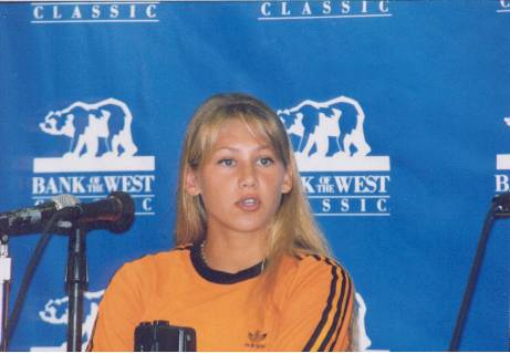 Anna Kournikova (1999 Bank of the West classic in Stanford, CA)