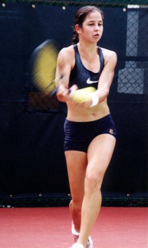 Jelena Kostanic (2000 Wismilak International in Kuala Lumpur)