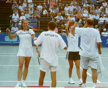 Debbie Graham and Tara Snyder (1999 World Team Tennis)